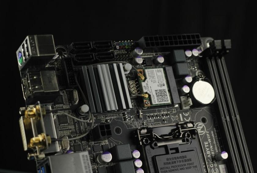 Quelle carte m�re pour un pc gamer ?