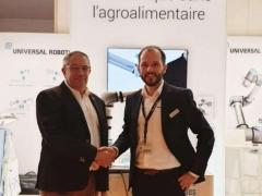 Universal Robots profite du salon CFIA pour annoncer un partenariat avec le distributeur breton Sterkelec